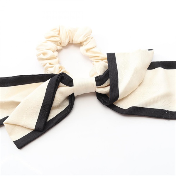 シャネル(CHANEL)シャネル カメリア シュシュ ヘアアクセサリー その他