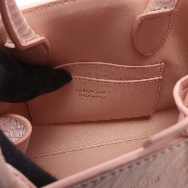 サルヴァトーレフェラガモ(Salvatore Ferragamo)サルヴァトーレ