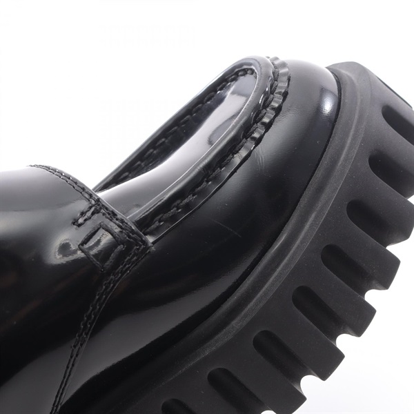 ロジェ ヴィヴィエ(Roger Vivier)ロジェ ヴィヴィエ ゴーシック