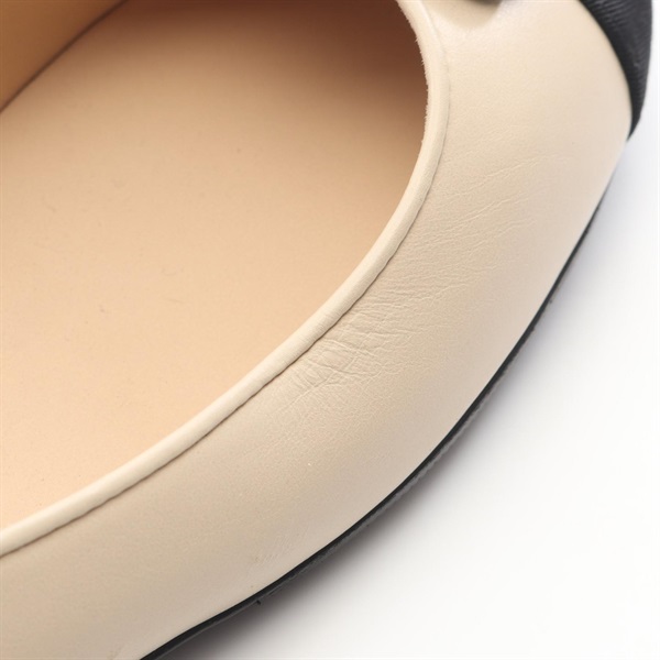 シャネル(CHANEL)シャネル カメリア ココマーク パンプス 靴