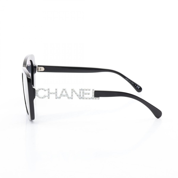 シャネル(CHANEL)シャネル スクエア シェイプ サングラス 衣料品