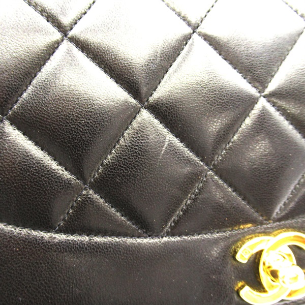 シャネル(CHANEL)シャネル ダイアナフラップ マトラッセ チェーン