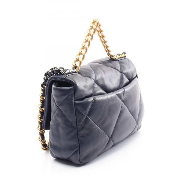 シャネル(CHANEL)シャネル 19 ディズヌフ マトラッセ ショルダーバッグ