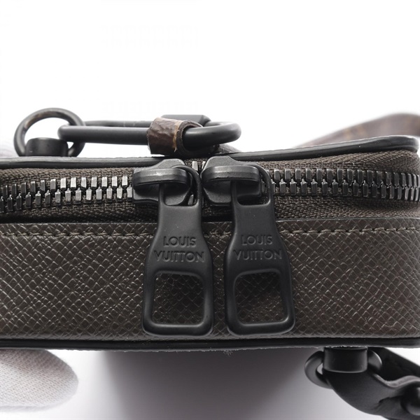 ルイ・ヴィトン(LOUIS VUITTON)ルイ・ヴィトン フォンボックス