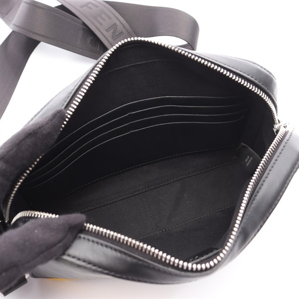 フェンディ(FENDI)フェンディ ダイアゴナル カメラケース ズッカ