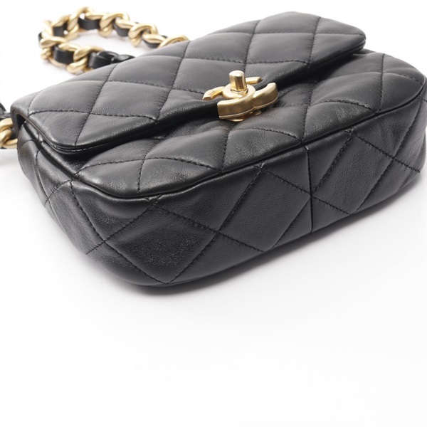 CHANEL マトラッセ　ショルダーバッグ シャネル(CHANEL)シャネル ミニマトラッセ ショルダーバッグ バッグ