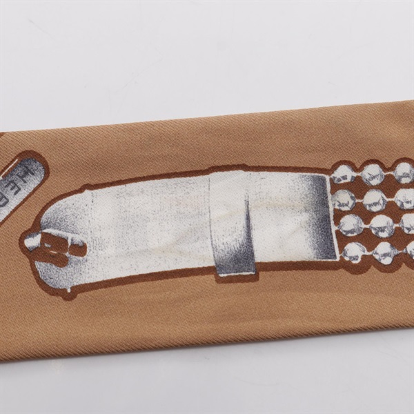 エルメス(HERMES)エルメス ツイリー LE TRESOR DE MEDOR リボン