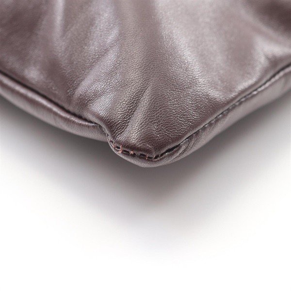 ミュウ ミュウ(Miu Miu)ミュウ ミュウ NAPPA ポーチ バッグ