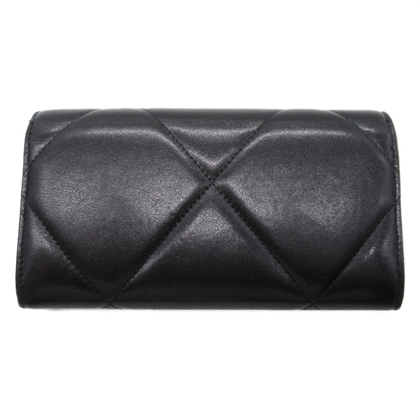 シャネル(CHANEL)シャネル CHANEL19 二つ折り長財布 二つ折り長財布 シャネル(CHANEL)シャネル CHANEL19 二つ折り長財布 二つ折り長財布