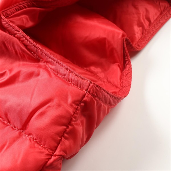 MONCLER レディース ジャケットSIZE 4 モンクレール(MONCLER)モンクレール ダウンベスト 衣料品 アウター