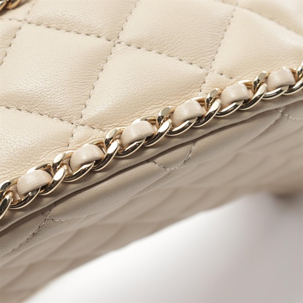 【美品】シャネルCHANEL マトラッセ ビコローレポーチ新品ショルダー鑑定済! CHANEL 【新品同様】シャネル ミニミニ マトラッセ チェーンショルダー