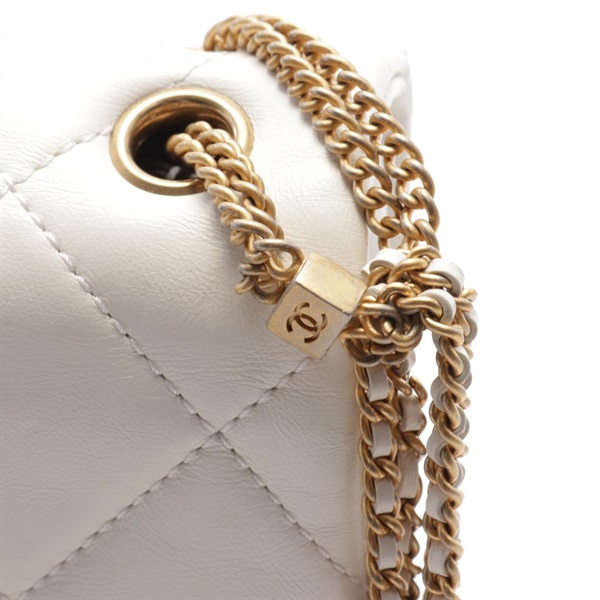 シャネル(CHANEL)シャネル マトラッセ フラップバッグ クルーズ