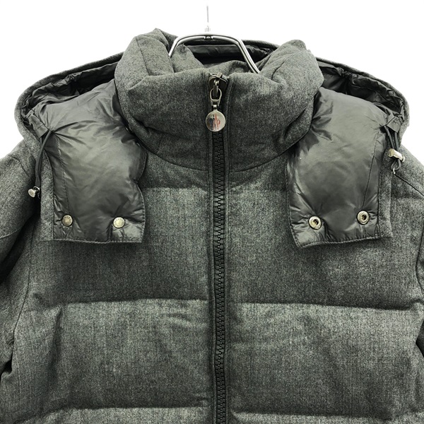 モンクレール(MONCLER)モンクレール モンジュネーブルダウンジャケット