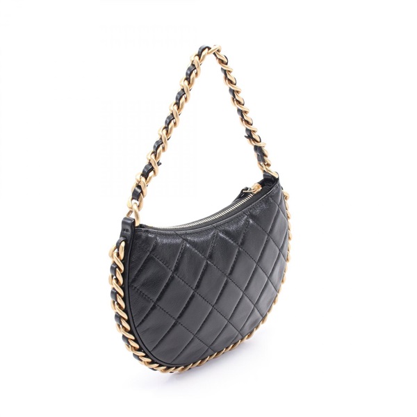 CHANELマトラッセショルダーバッグ 入手困難☆》CHANEL ミニラムマトラッセ ブラック 黒 (CHANEL