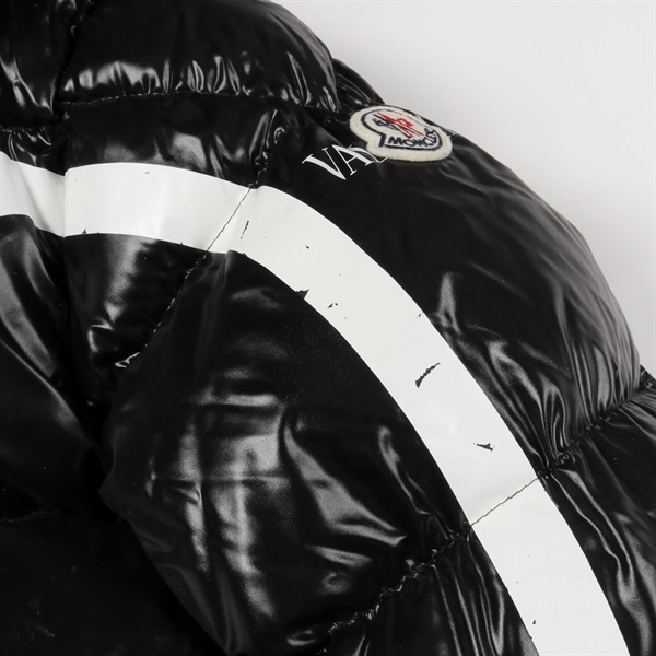 ヴァレンチノ(Valentino)ヴァレンチノ ダウンジャケット ダウン