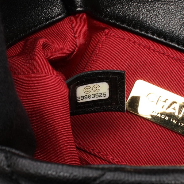 シャネル(CHANEL)シャネル CHANEL19 マトラッセ ウエストバッグ バッグ