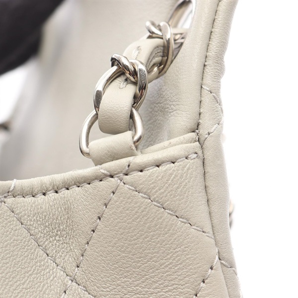 シャネル(CHANEL)シャネル ミニマトラッセ20 ショルダーバッグ バッグ