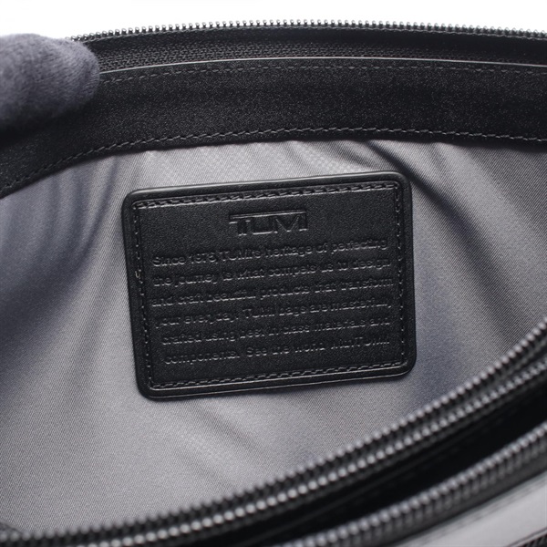 トゥミ(TUMI)トゥミ Nassau セカンドバッグ クラッチバッグ
