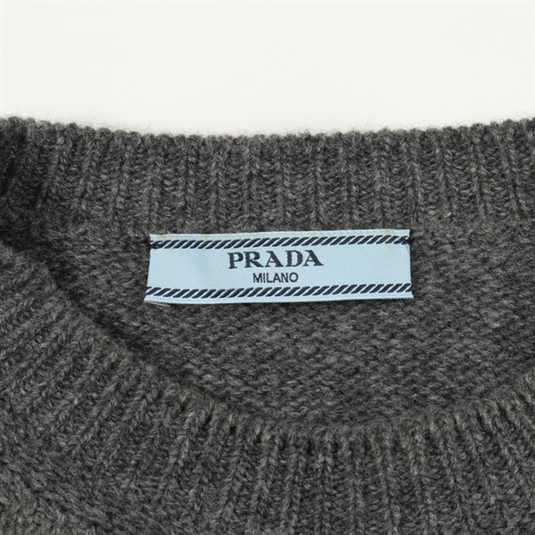 プラダ(PRADA)プラダ ロゴ刺繍 半袖 ショート丈 ニット 衣料品