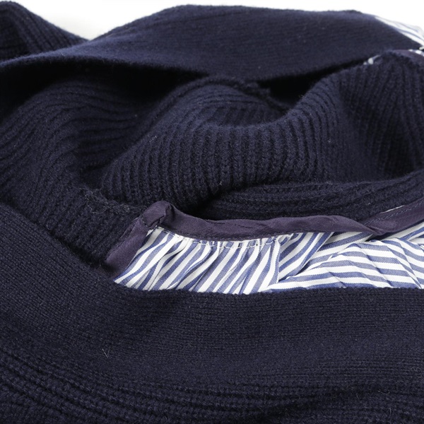 サカイ(Sacai)サカイ ストライププリーツシャツ カーディガン 衣料品