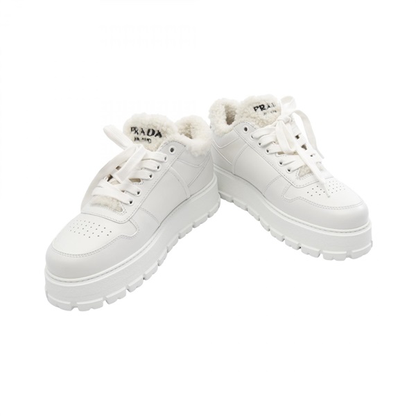 プラダ(PRADA)プラダ トライアングルロゴ ボア スニーカー 靴