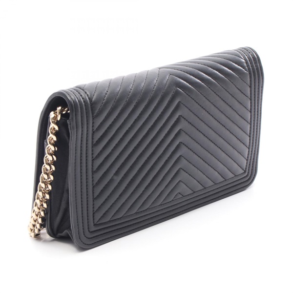 シャネル(CHANEL)シャネル ボーイシャネル シェブロン Vステッチ