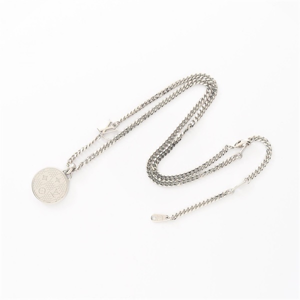 現行品 9.5万 ルイヴィトン ペンダント ダミエ ステーブル ネックレス 現行品 9.5万 ルイヴィトン ペンダント ダミエ ステーブル