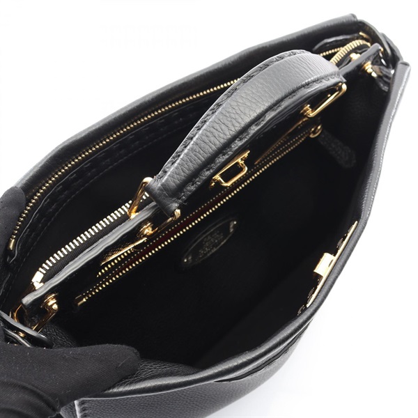 フェンディ(FENDI)フェンディ ピーカブー フィット ビジネスバッグ