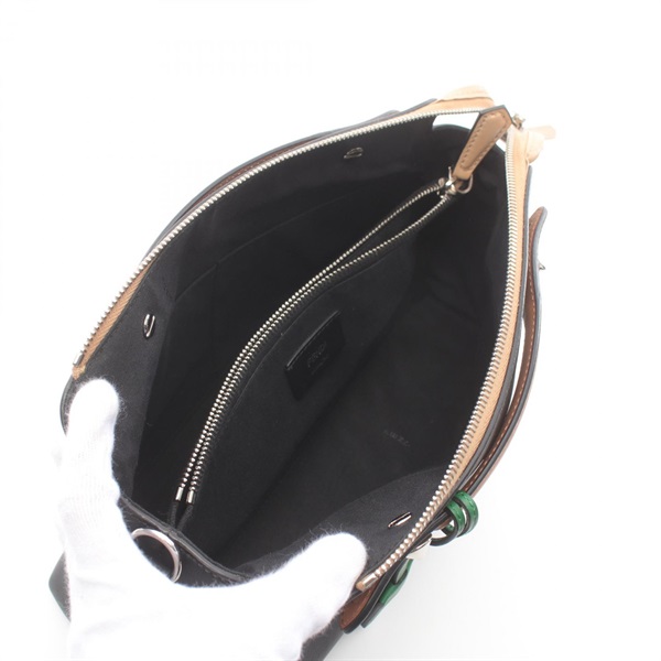 フェンディ(FENDI)フェンディ BY THE WAY MEDIUM バイザウェイ