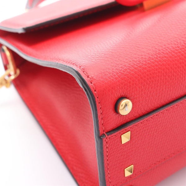 ヴァレンティノ・ガラヴァーニ(Valentino Garavani)ヴァレンティノ