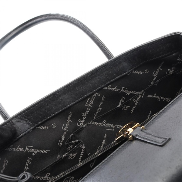 サルヴァトーレフェラガモ(Salvatore Ferragamo)サルヴァトーレ  