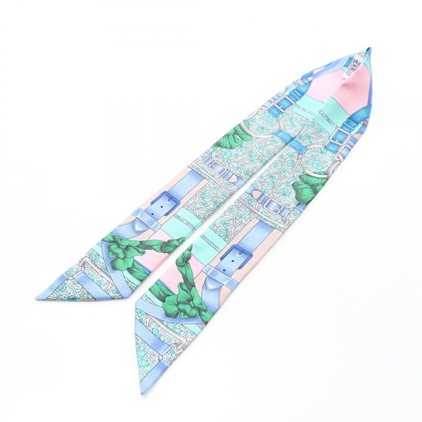 エルメス(HERMES)エルメス ツイリー Grand Manege Fleuri スカーフ