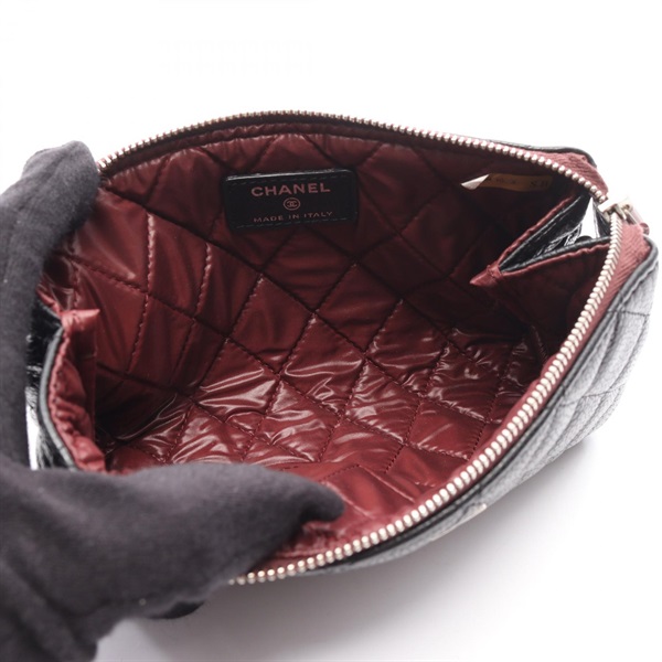 シャネル(CHANEL)シャネル マトラッセ ポーチ バッグ レディース