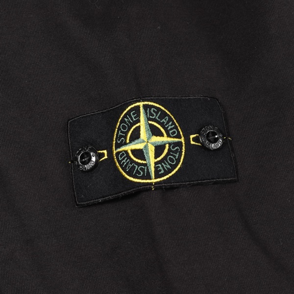 ストーンアイランド(STONE ISLAND)ストーンアイランド
