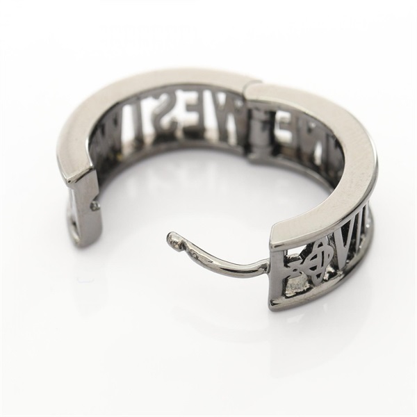 ヴィヴィアンウエストウッド(Vivienne Westwood)ヴィヴィアン