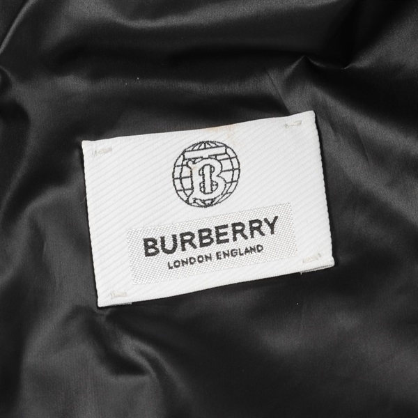 BURBERRY - バーバリー BURBERRY TBモノグラム ベスト 衣料品 トップス ポリエステル メンズ レディース ブラック系 8040760 【中古】 バーバリー(BURBERRY)バーバリー TBモノグラム ベスト 衣料品 トップス