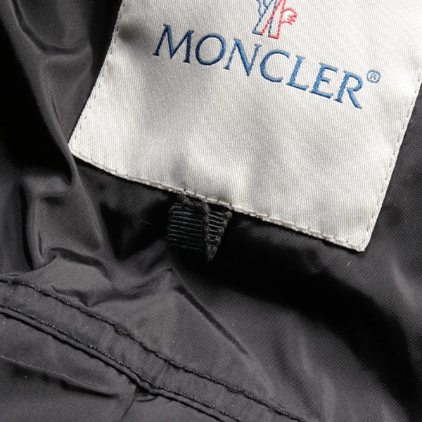 モンクレール(MONCLER)モンクレール SERRE ダウンジャケット 衣料品 モンクレール(MONCLER)モンクレール SERRE ダウンジャケット 衣料品