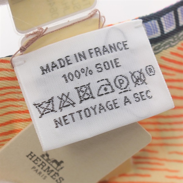 エルメス(HERMES)エルメス ツイリー SUPER SILK QUEST スカーフ 衣料品