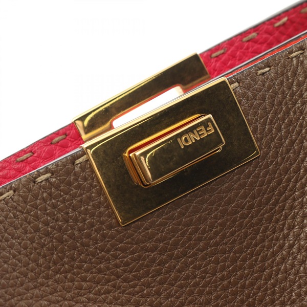 フェンディ(FENDI)フェンディ ピーカブー エッセンシャリー