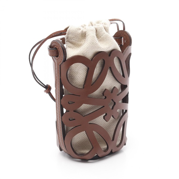 ロエベ(LOEWE)ロエベ アナグラム カットアウト ポケット ショルダー