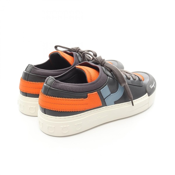サルヴァトーレフェラガモ(Salvatore Ferragamo)サルヴァトーレ