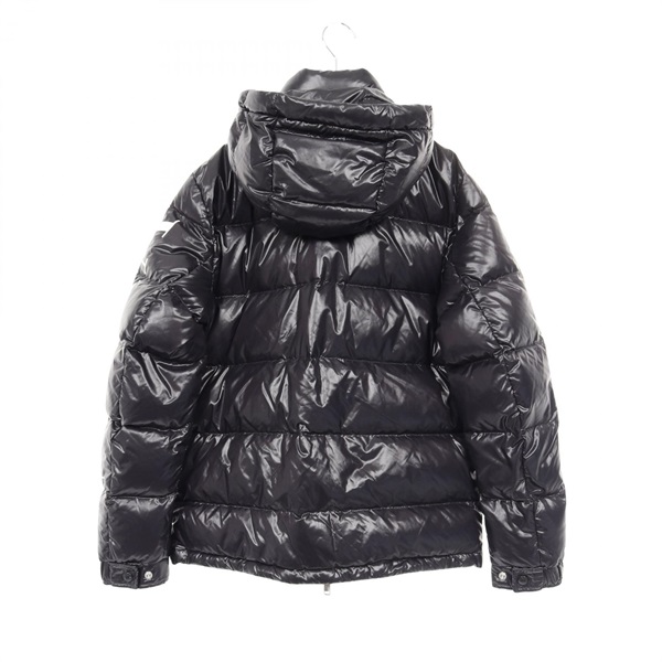 ヴァレンチノ(Valentino)ヴァレンチノ VLTNロゴ ダウンジャケット 衣料