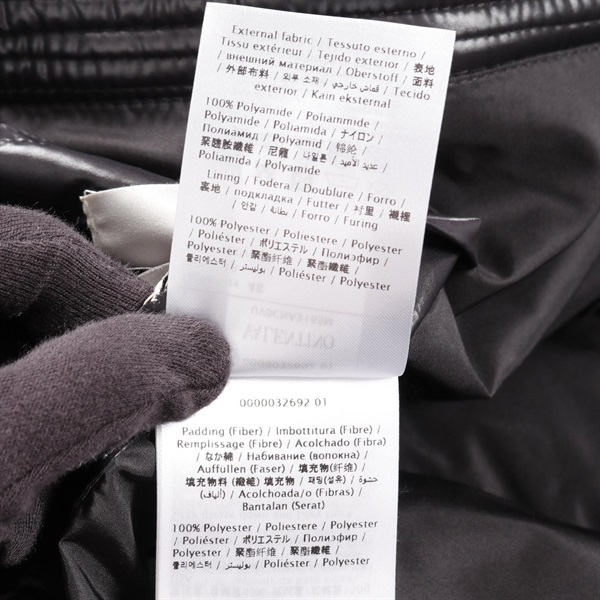 ヴァレンチノ(Valentino)ヴァレンチノ VLTNロゴ ダウンジャケット 衣料