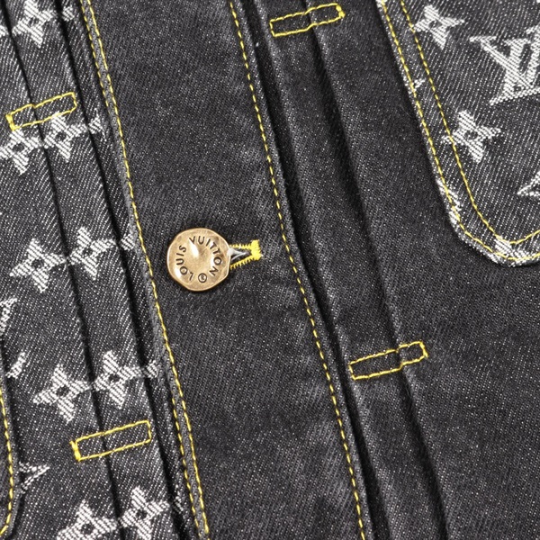 ルイ・ヴィトン(LOUIS VUITTON)ルイ・ヴィトン × NIGO モノグラム