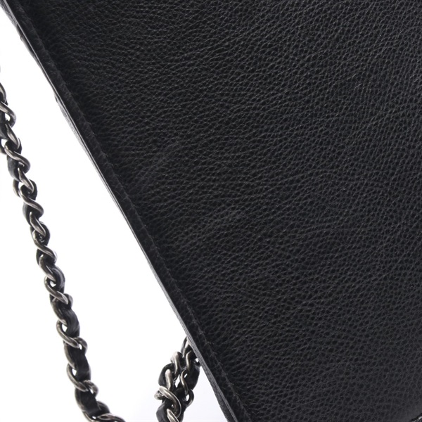 シャネル(CHANEL)シャネル マトラッセ CCミニウェイターバッグ