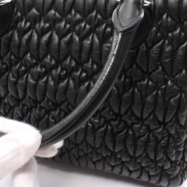 ミュウ ミュウ(Miu Miu)ミュウ ミュウ NAPPA CRYSTAL マテラッセ