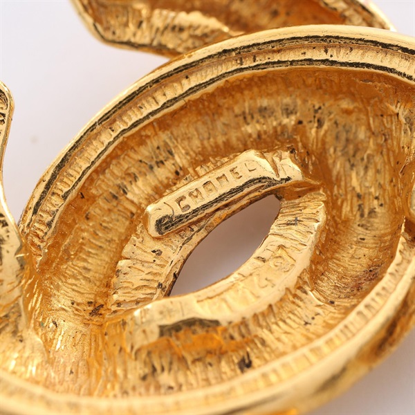 シャネル ココマーク マトラッセ ブローチ 刻印1142 CHANEL ブローチ ココマーク マトラッセ 1142 GP : JJ