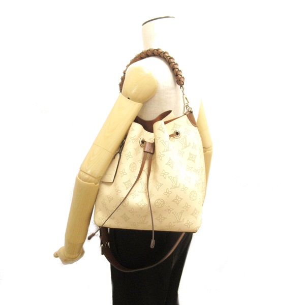 ルイ・ヴィトン ショルダーバッグ クリーム色 未使用　シリアル番号はSR0031 ルイ・ヴィトン ショルダーバッグ クリーム色 未使用 シリアル