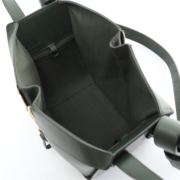 ロエベ(LOEWE)ロエベ ハンモック バッグ コンパクト