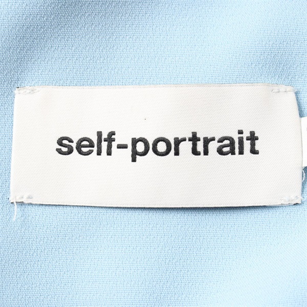 セルフ ポートレイト(Self-Portrait)セルフ ポートレイト